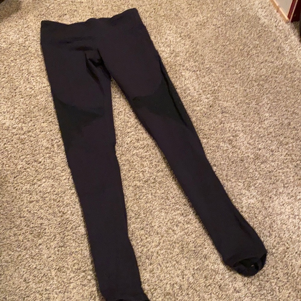 Black - Alo - size small